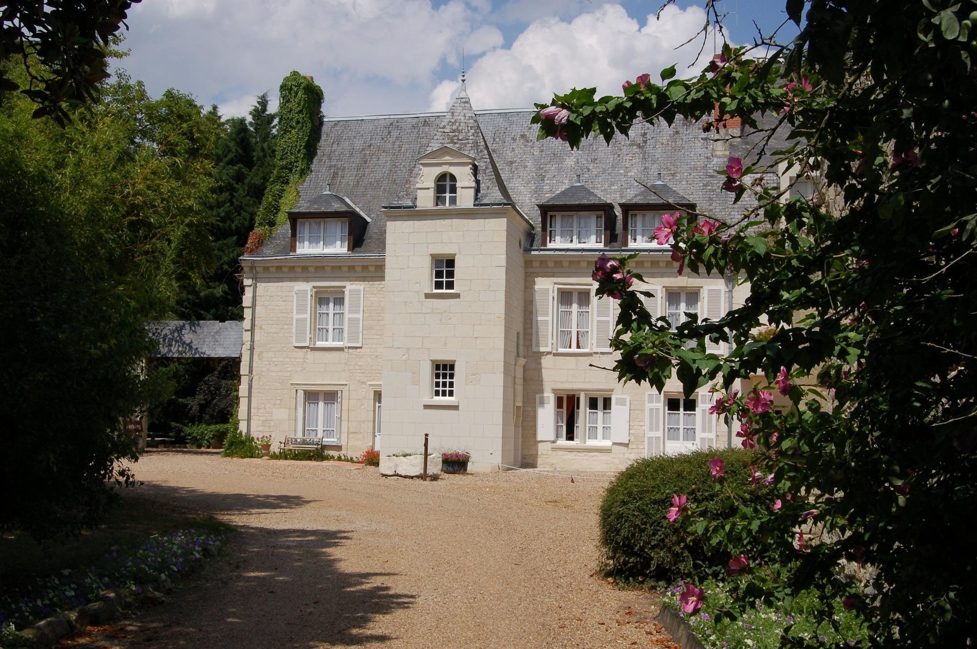 Logis Manoir De La Giraudiere Beaumont-en-Véron Kültér fotó